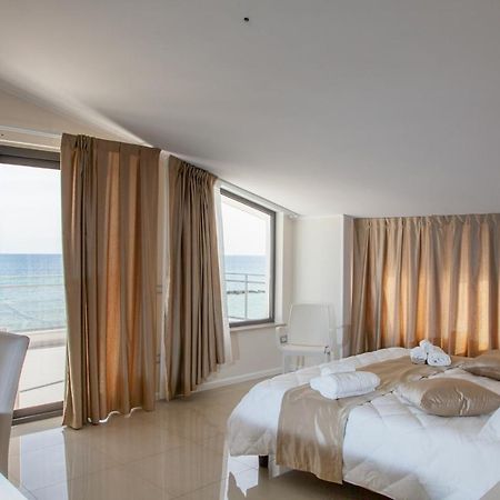 Hotel Dolce Stella Torre Melissa Kültér fotó