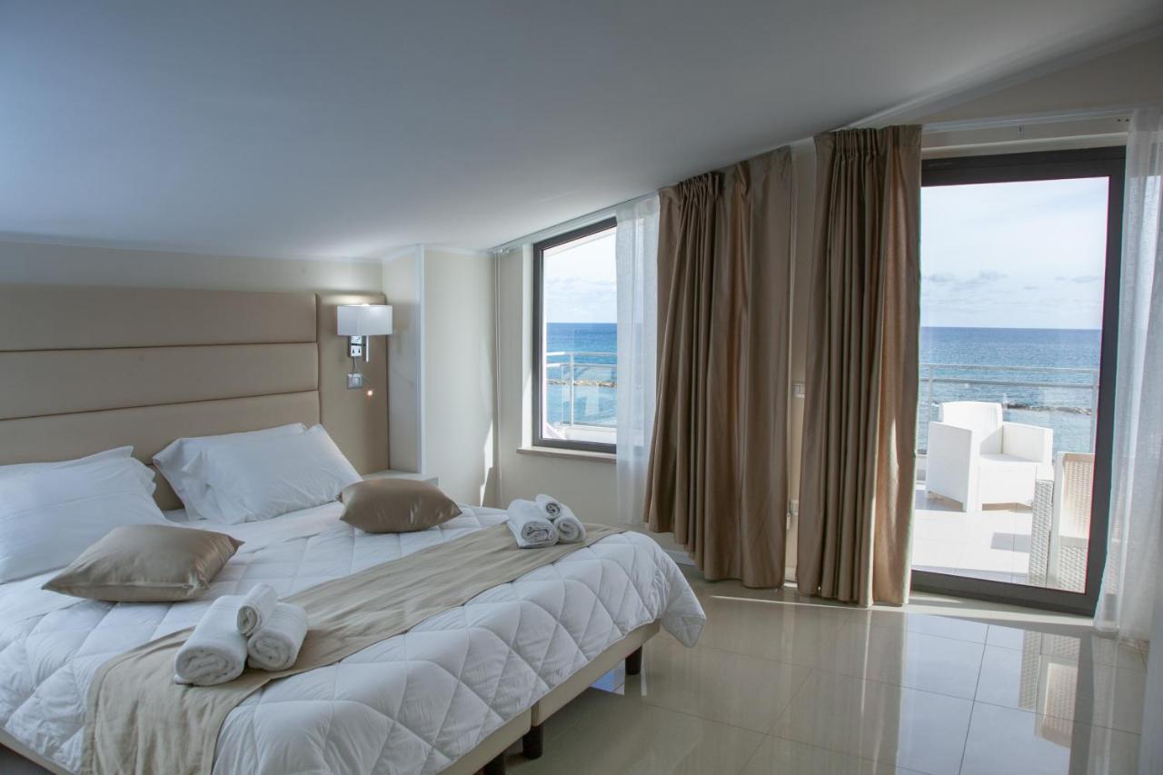 Hotel Dolce Stella Torre Melissa Kültér fotó