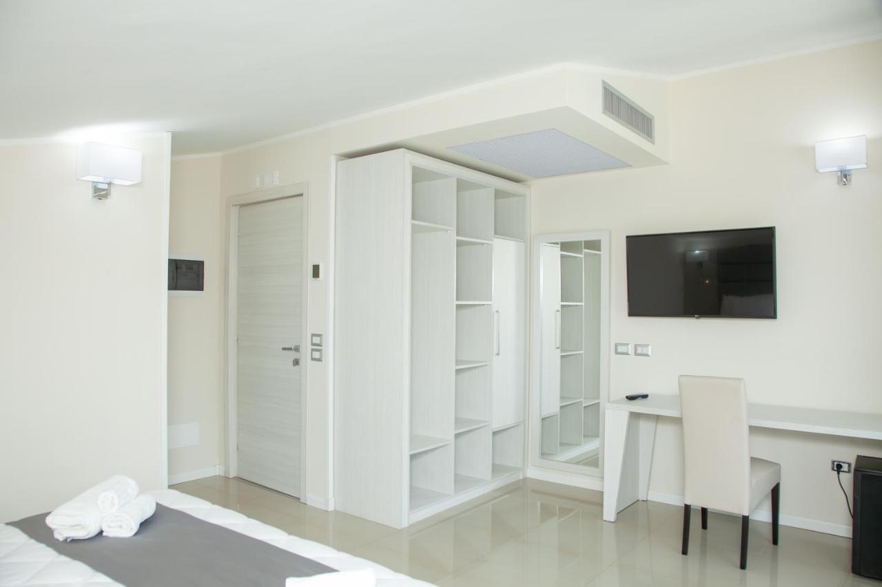 Hotel Dolce Stella Torre Melissa Kültér fotó