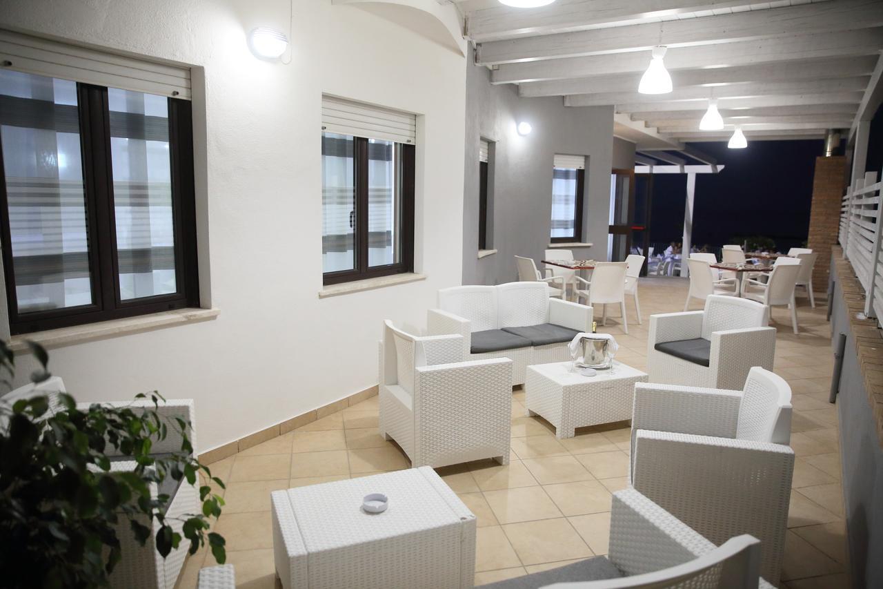 Hotel Dolce Stella Torre Melissa Kültér fotó